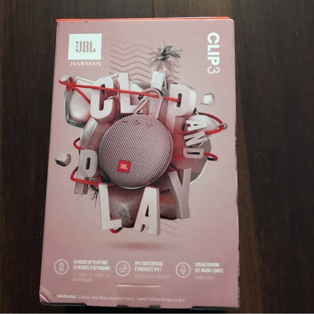 JBL Clip Speaker - Factory Sealed - Picture 2 of 3